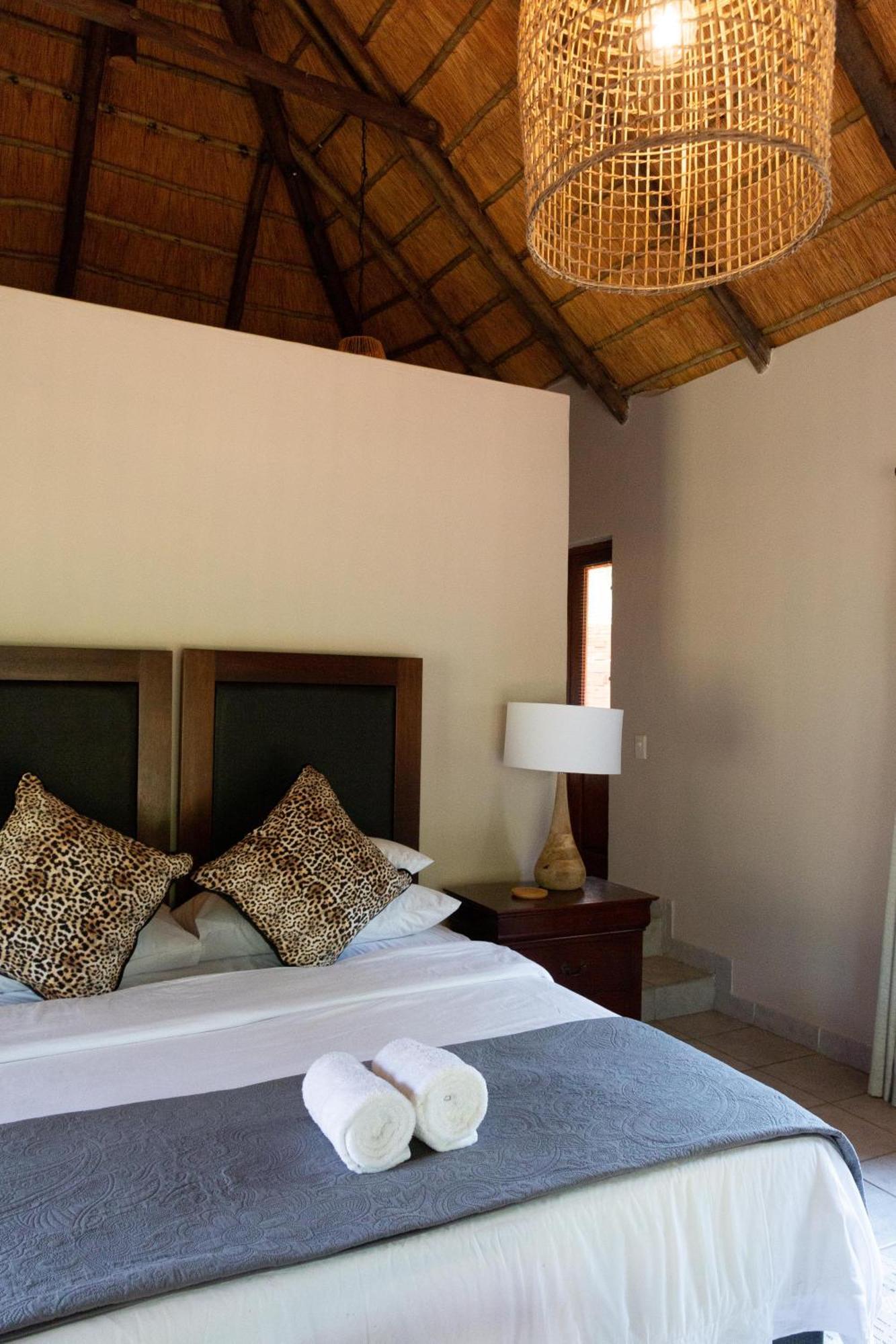 Mologa River Lodge Rust de Winter Ngoại thất bức ảnh